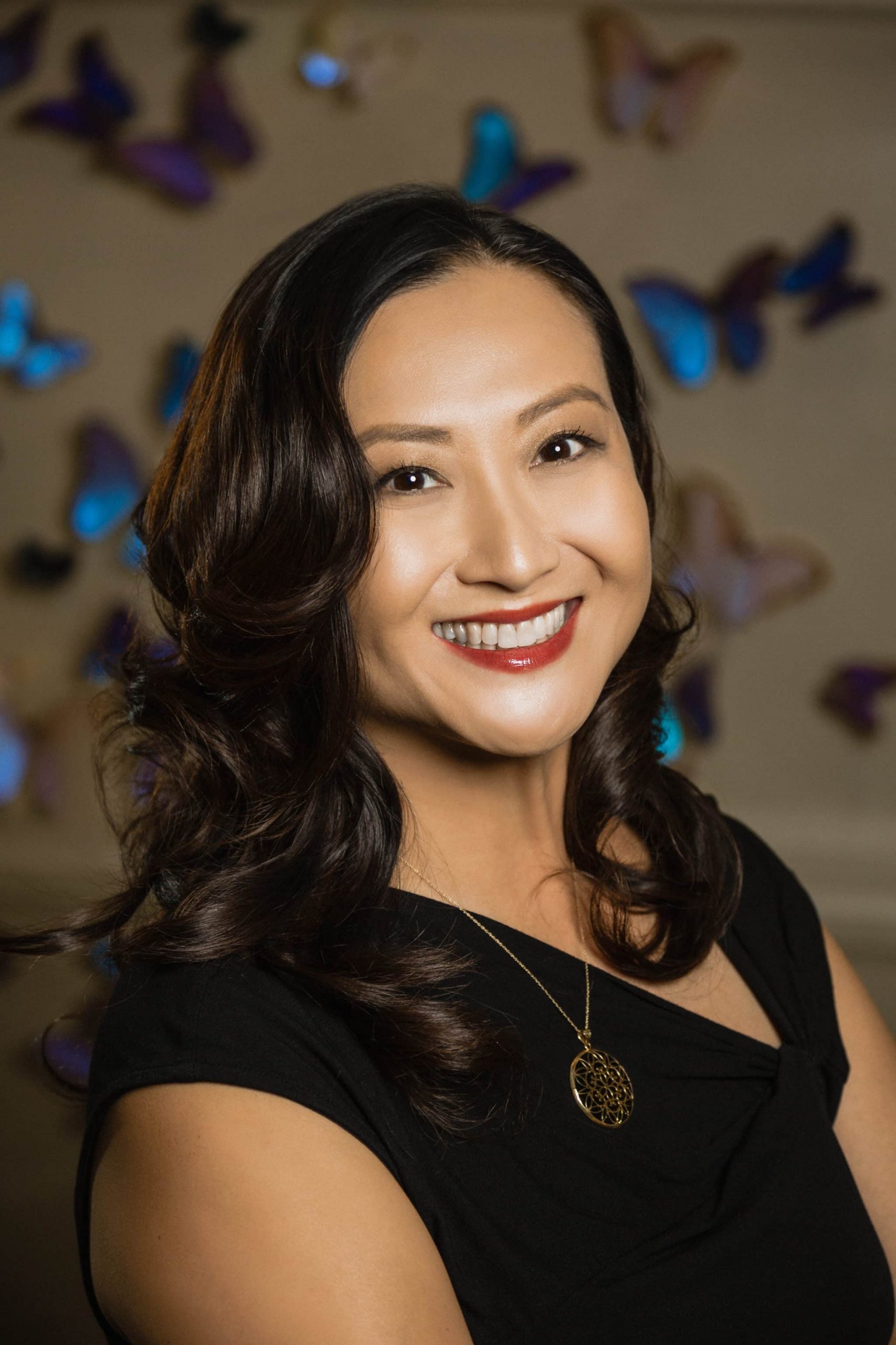 headshot of Dr. Chia Chih Yeh-To